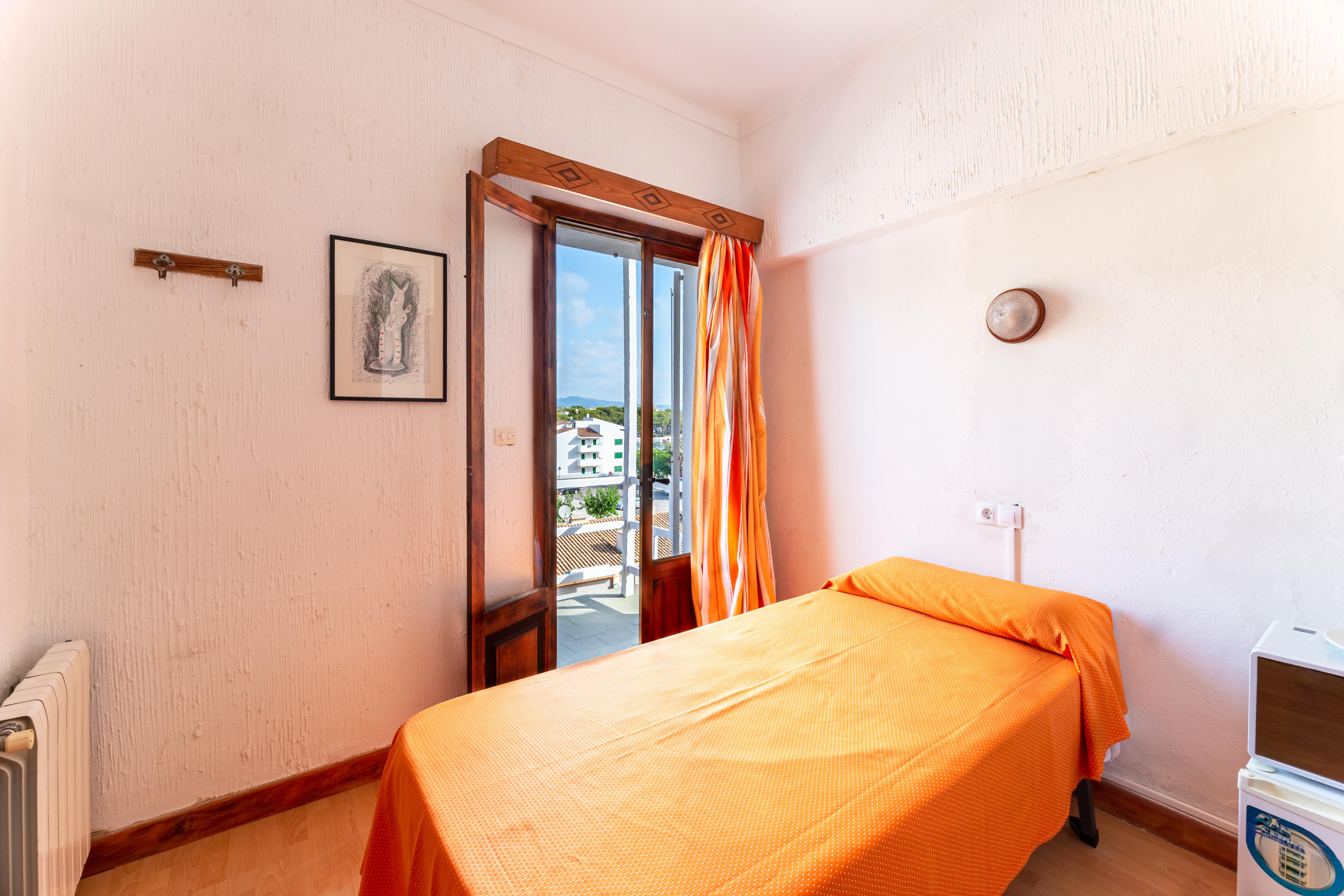 Hostal Residencia San Francisco Portocolom  Exterior photo